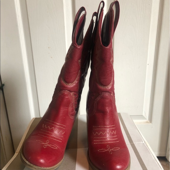 $10 SALE! Womens Red Cowgirl Boots (faux-leather) SZ 8 - Picture 3 of 7